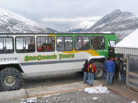 SnoCoach, Columbia Icefield Centre